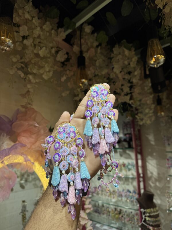 tulip earrings with earchain 2 hathfhools mang tikka