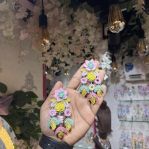Azini earrings front & back