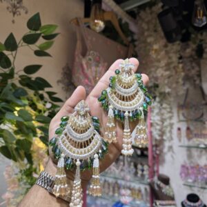 CRYSTAL GLITTER EARRINGS